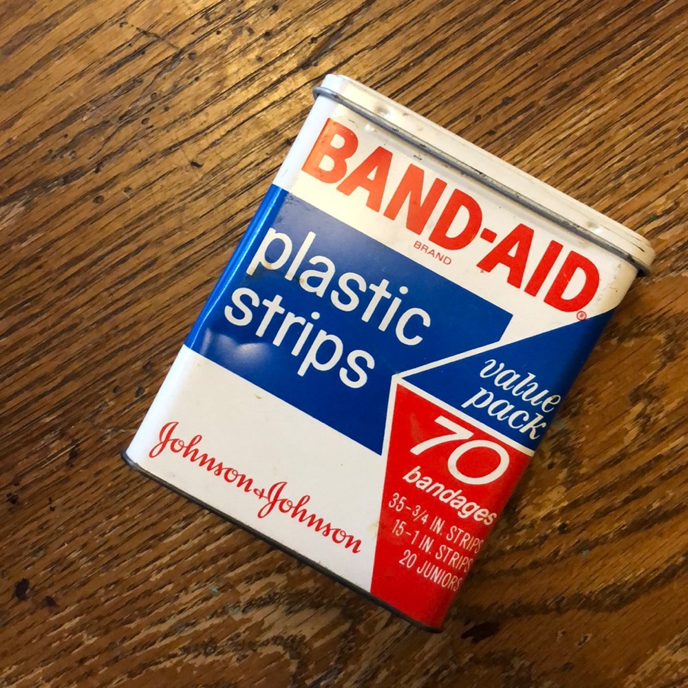 Band aid tin metal, vintage